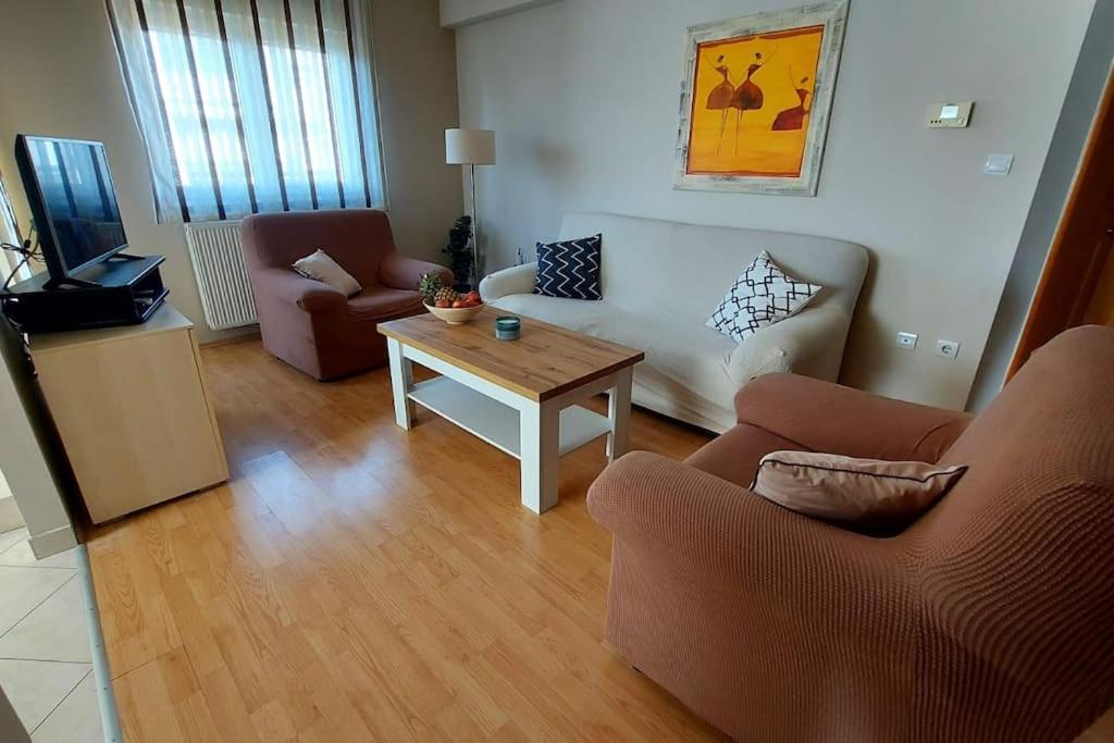Apartman Ana Pula - Calm, Free Parking, Close To Center Exterior foto
